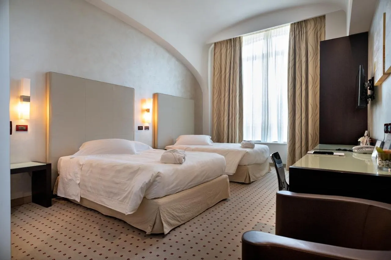 Hotel La Cartiera Vignola  Italia
