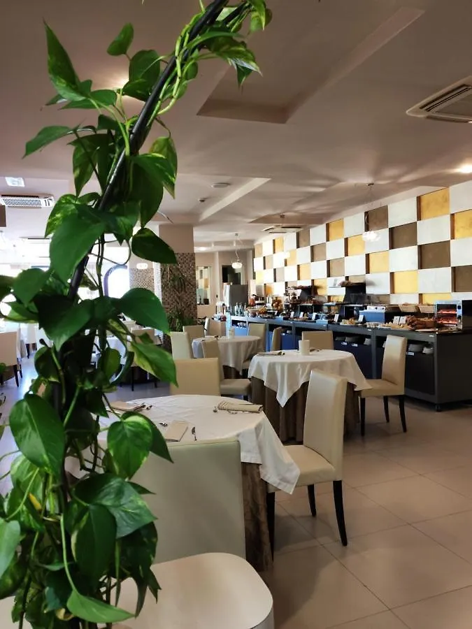 Hotel La Cartiera Vignola  Italien