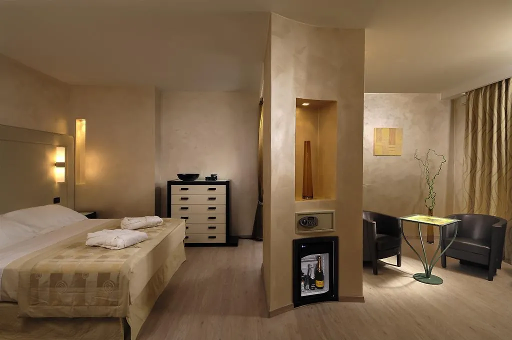 Hotel La Cartiera Vignola